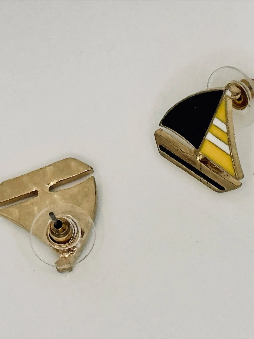 Sailboat Stud Earrings in Black and Yellow